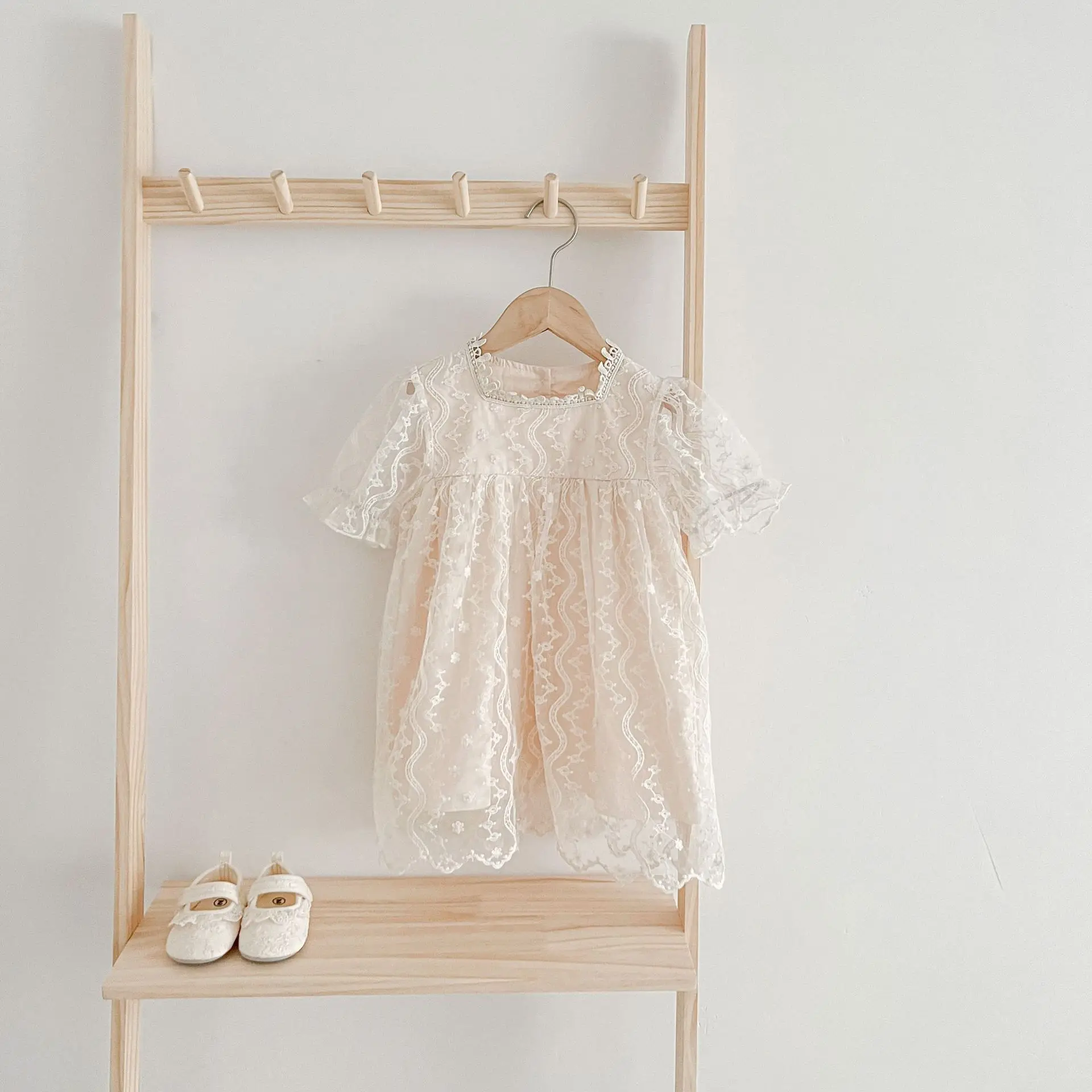 Summer Lace Short Sleeves Infant Girl Harem Set — feature 5