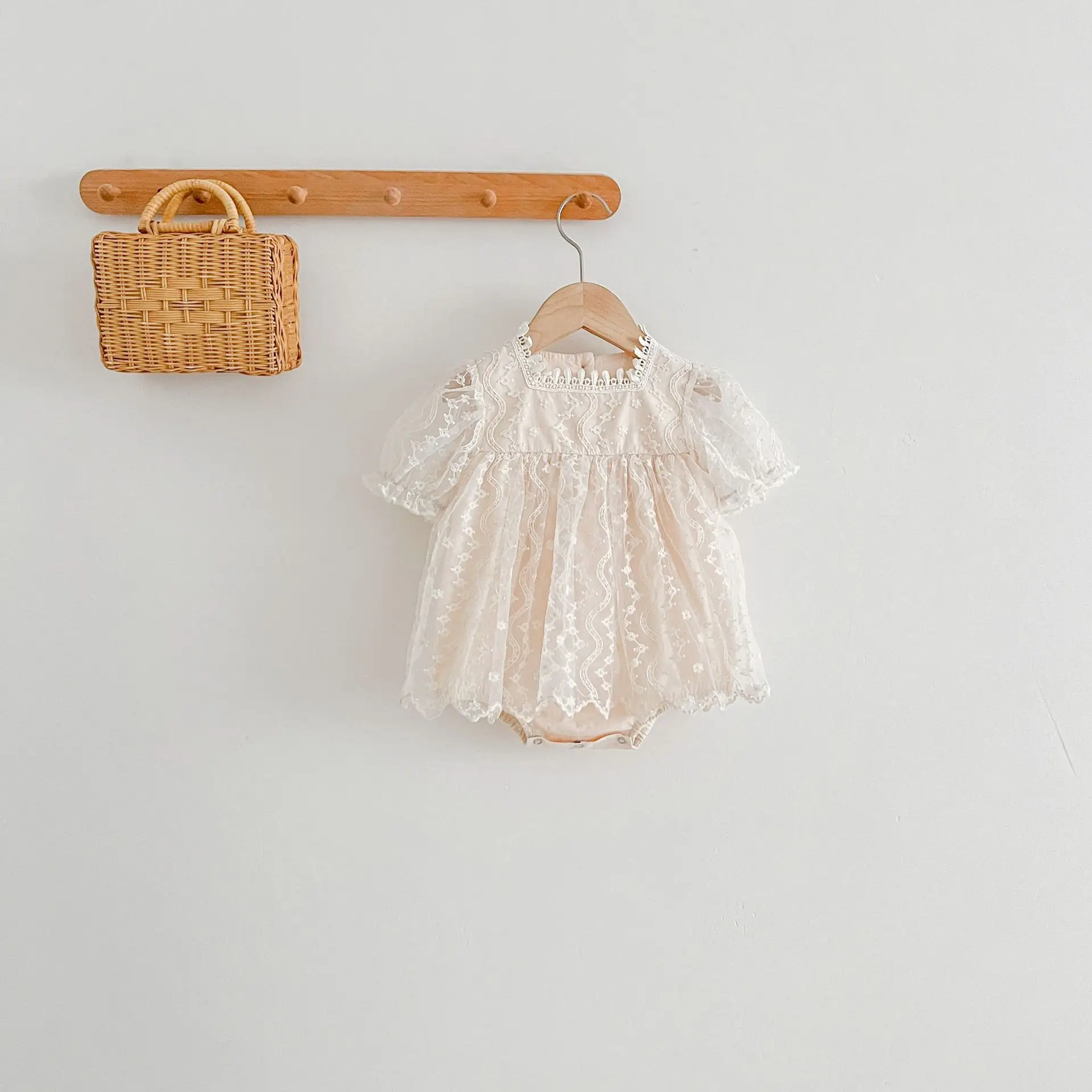 Summer Lace Short Sleeves Infant Girl Harem Set — feature 8