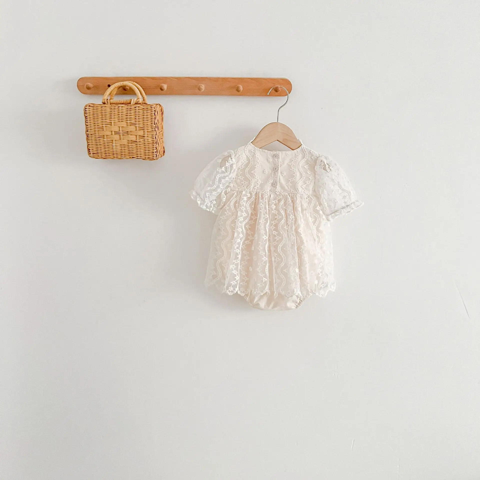 Summer Lace Short Sleeves Infant Girl Harem Set — feature 9