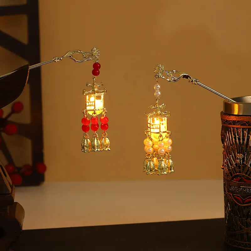 Luminous Antique Tassel Hairpin for Women