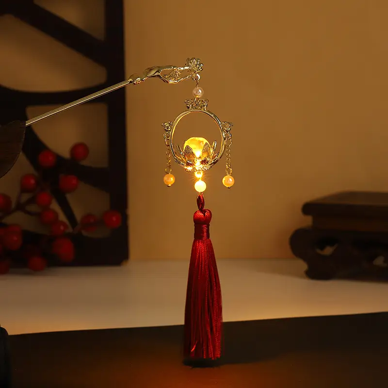 Luminous Antique Tassel Hairpin for Women