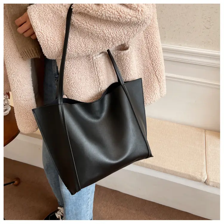 Large Capacity Beige Women's Tote Bag 2023 — feature 12