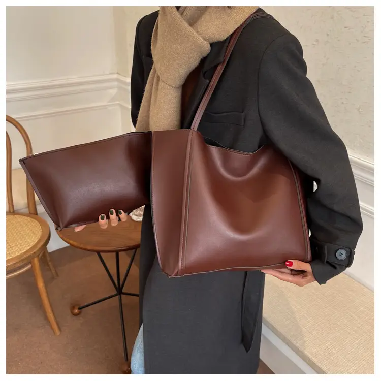 Large Capacity Beige Women's Tote Bag 2023 — feature 33