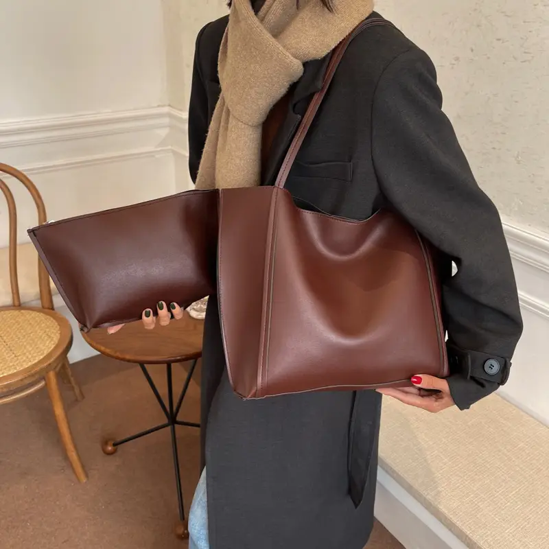 Large Capacity Beige Women's Tote Bag 2023 - Image 2