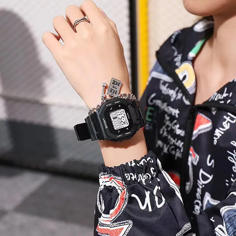Women's Time Rain Electronic Watch with Chain Strap & Badge - Image 3