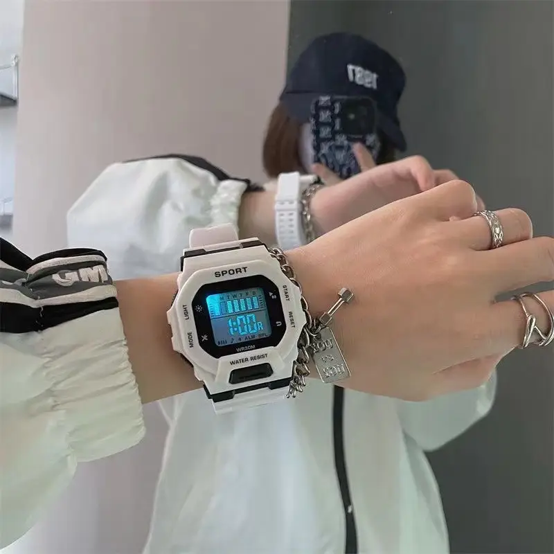 Women's Time Rain Electronic Watch with Chain Strap & Badge — feature 13