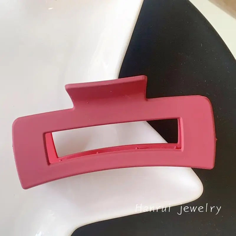 European American Hairpin Back Grip Square Frosted - Image 8
