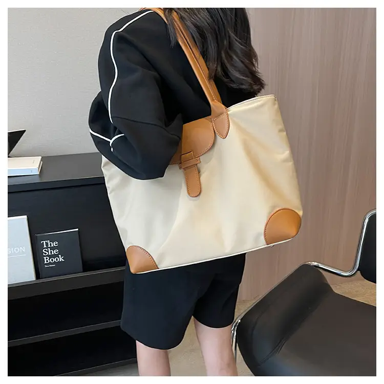 Women's Large Capacity Shoulder Bag Cream Brown Leather — feature 10