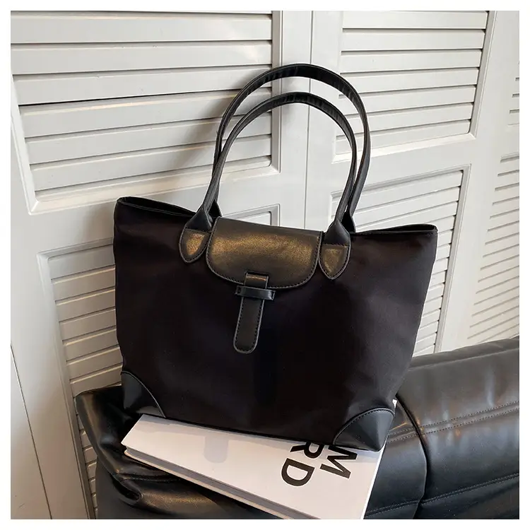 Women's Large Capacity Shoulder Bag Cream Brown Leather — feature 28
