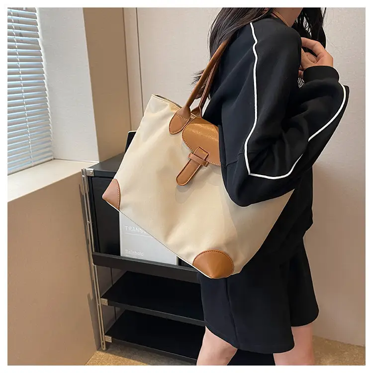 Women's Large Capacity Shoulder Bag Cream Brown Leather — feature 9