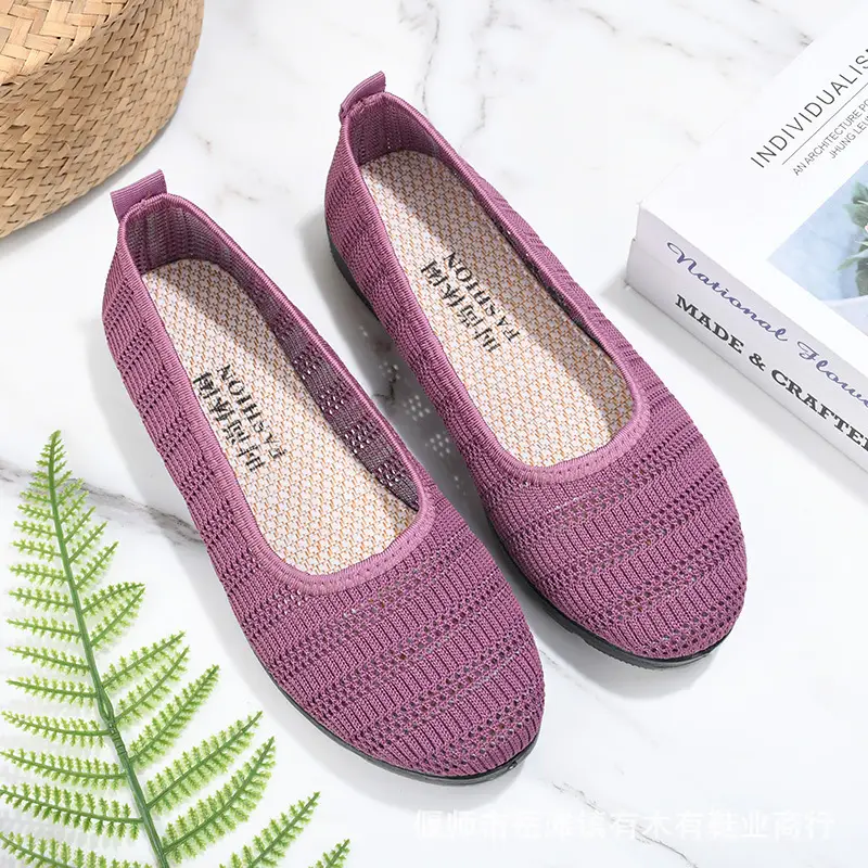 Old Beijing Cloth Shoes Women's Summer Mesh Surface Breathable Middle-aged Comfortable Moms Shoes Flat Slip-on Mesh Shoes for Grandma