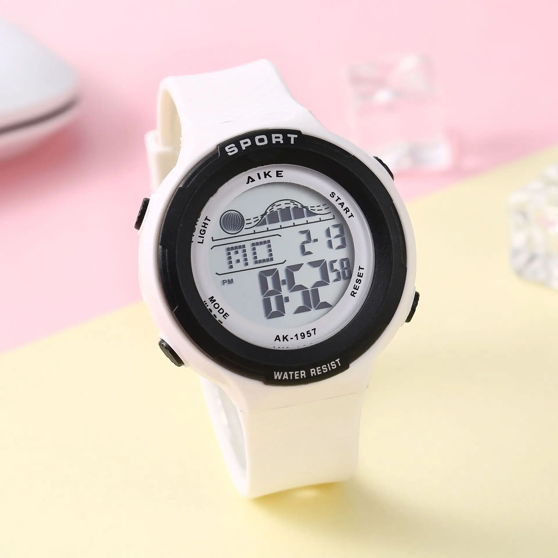 Candy Color Simple Digital Watch for Men Women K-Style Large Display — feature 11