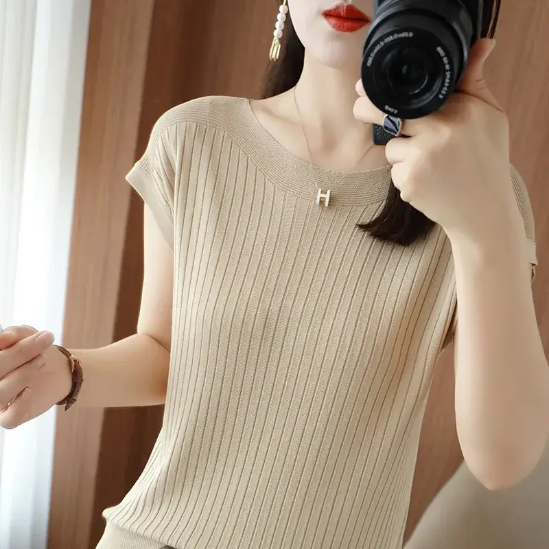 Women Curved Bead Ice Silk Knit T-Shirt 2025 Summer - Image 2