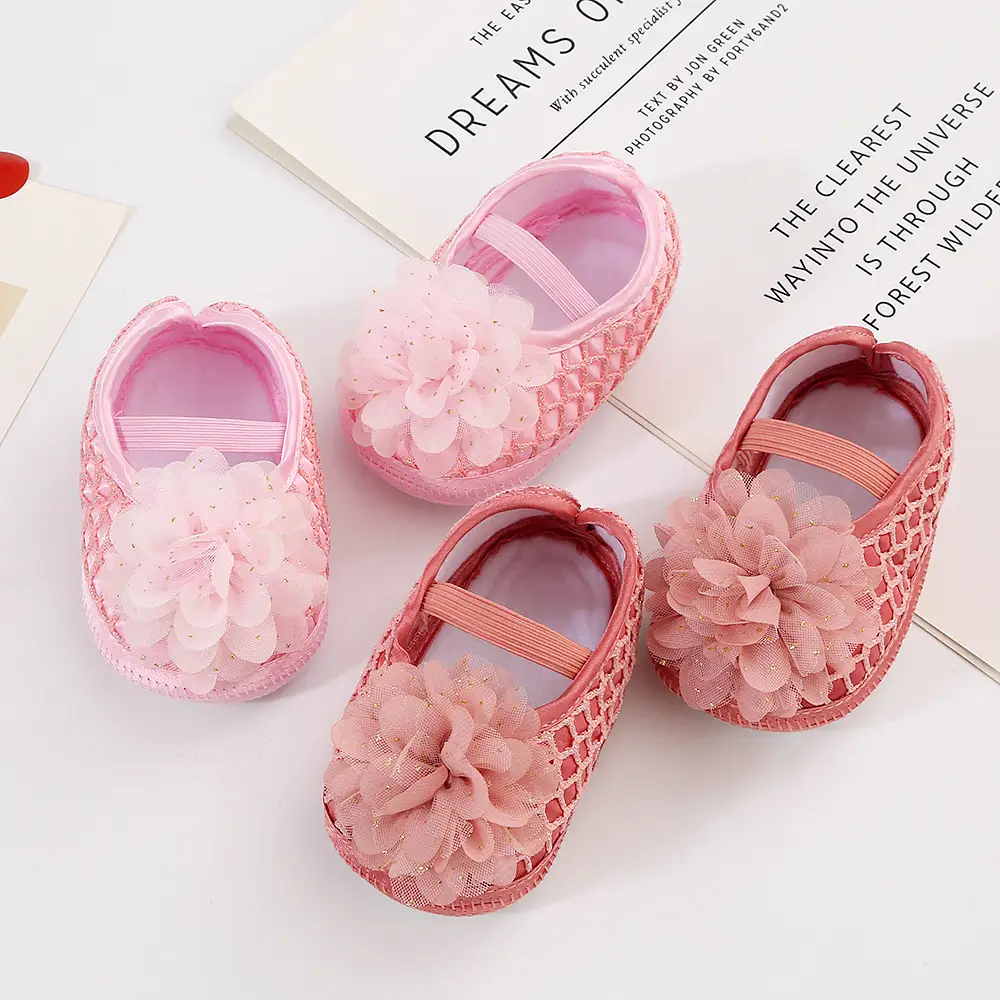 Pink Floral Lace Baby Shoes for 0-1 Year Old β feature 3