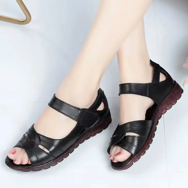 Soft Leather Middle-aged and Elderly Sandals Women's Summer All-match New Flat Non-slip Velcro Mom Shoes Flat Heel Grandma Women's Shoes - Image 3