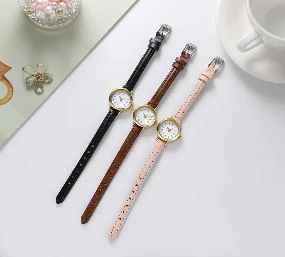 Elegant Women's Watch with Pink Leather Band — feature 1
