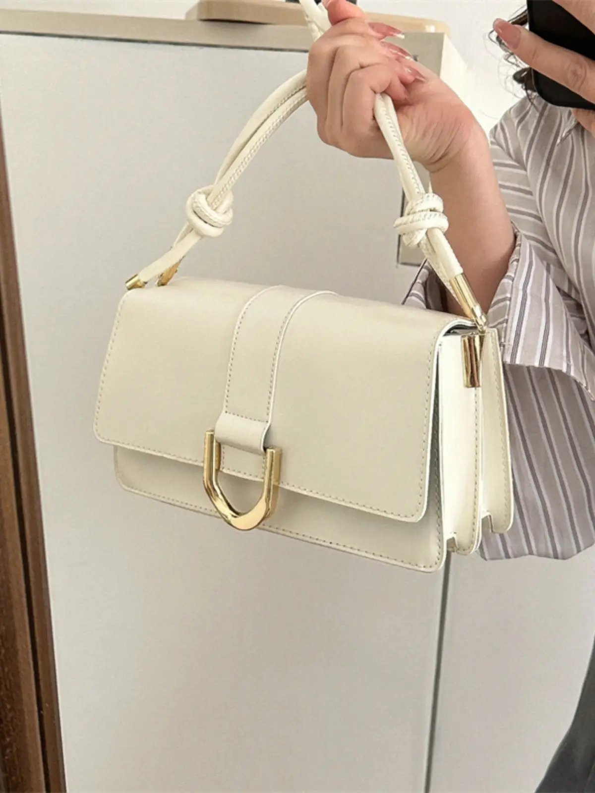 Stylish Brown Crossbody Bag for Girls 2026 - Image 9