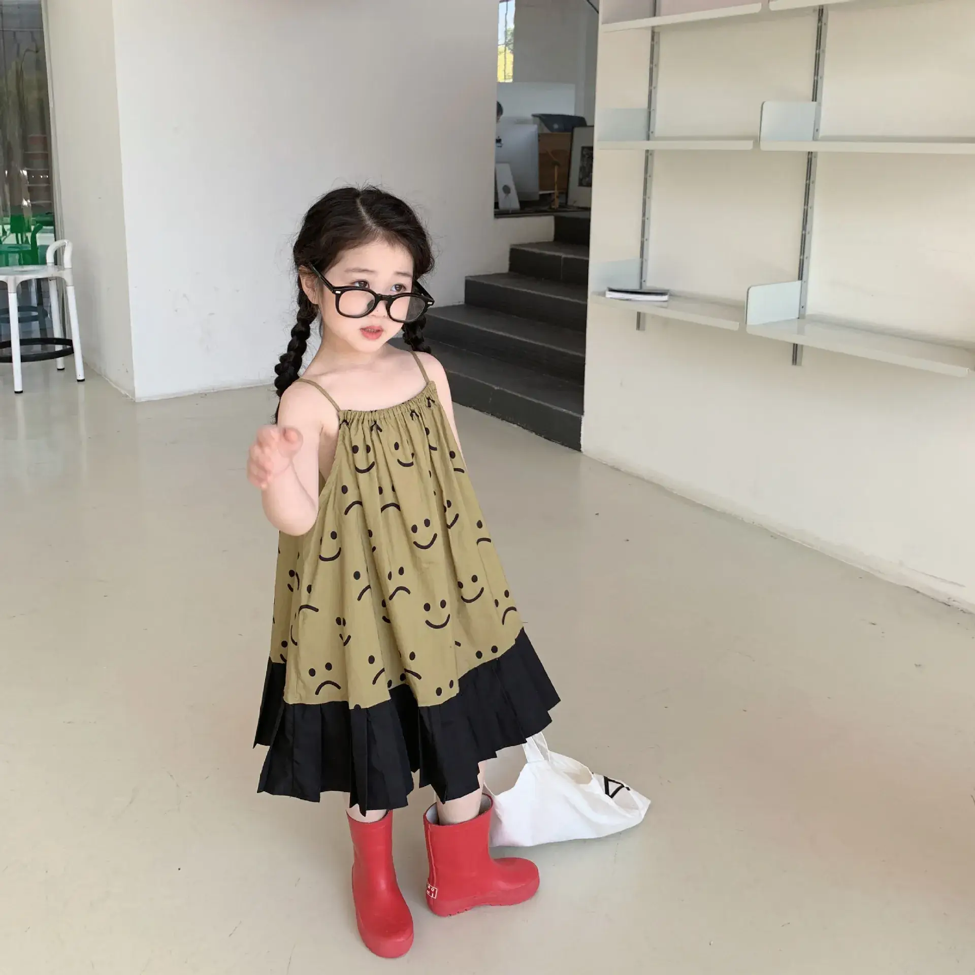 Girls Summer Korean Style Smiley Top Dress — feature 12