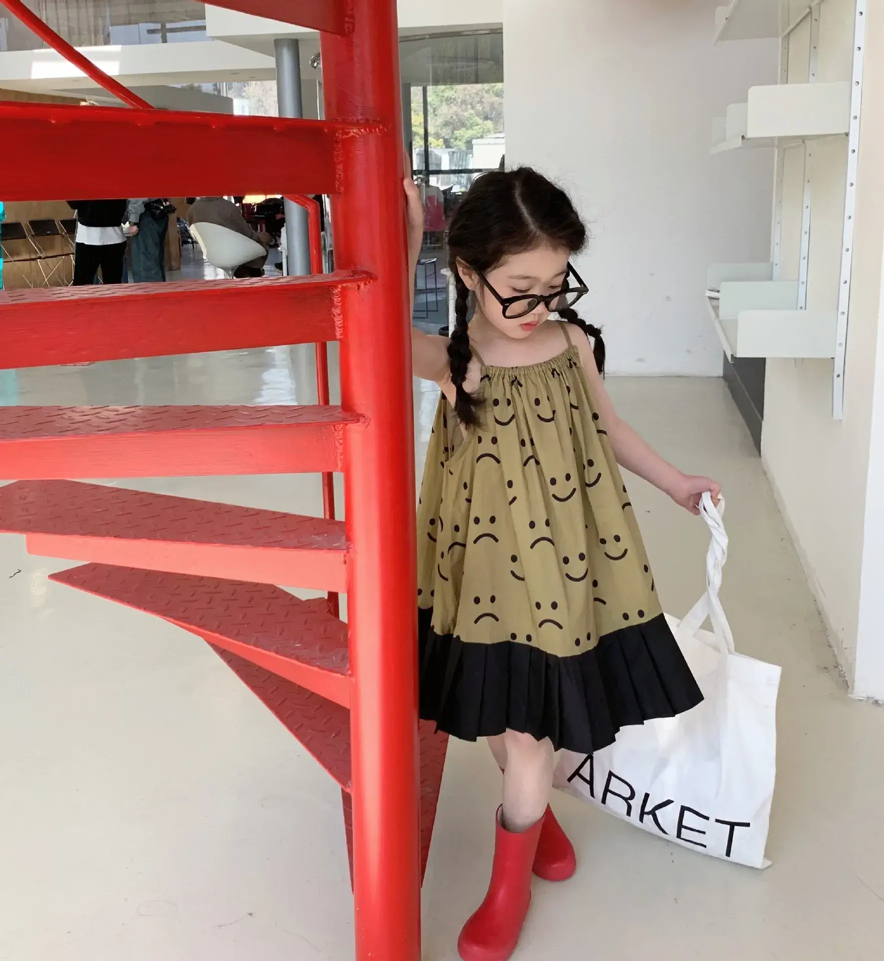 Girls Summer Korean Style Smiley Top Dress — feature 9