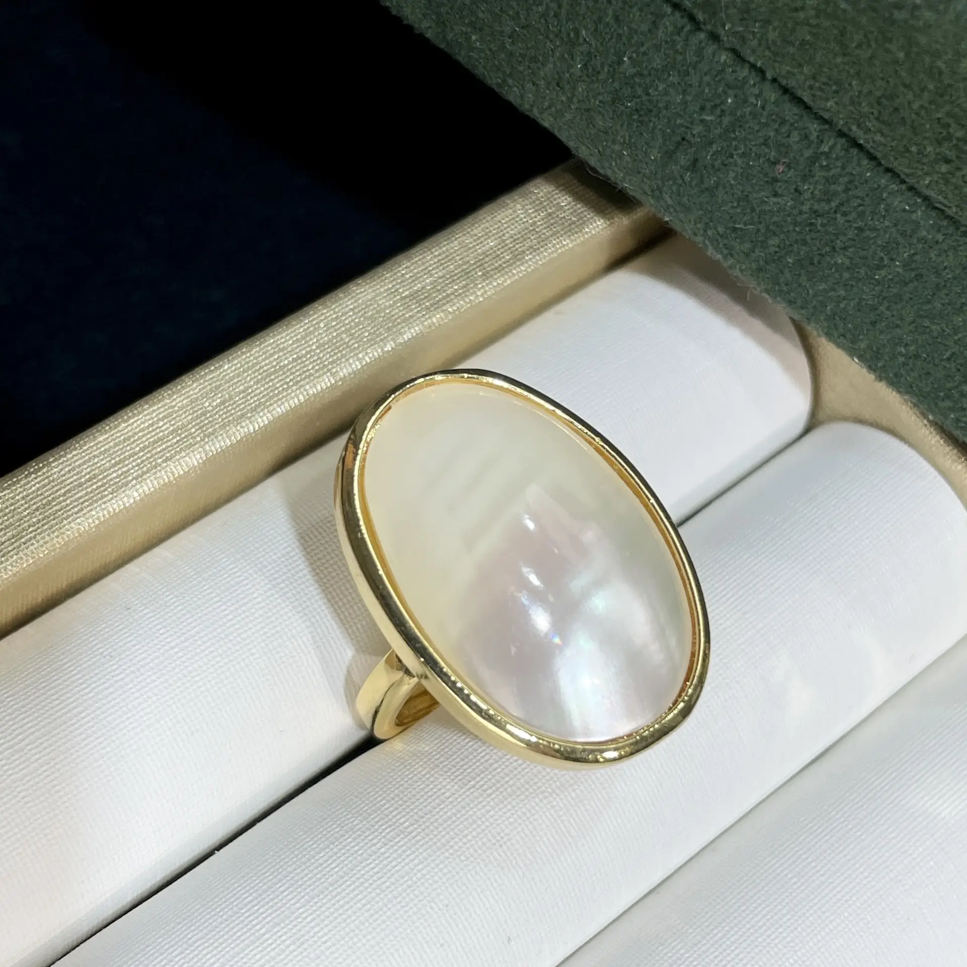 Natural Pearl Ring Blue White European American Luxury Hand Jewelry for Women - Image 2