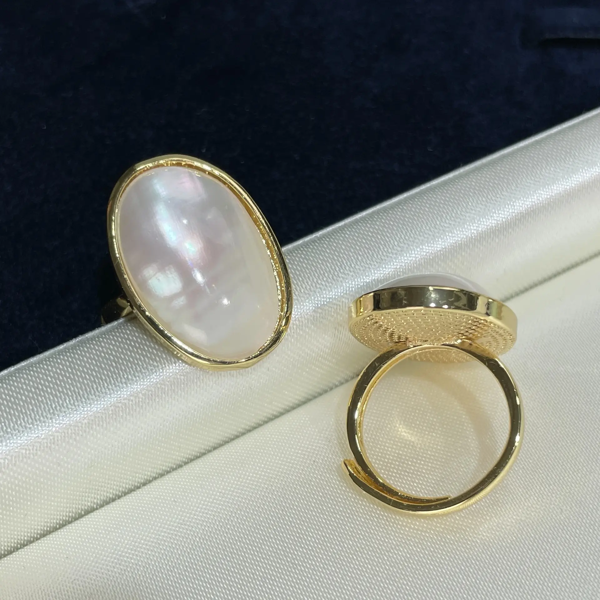 Natural Pearl Ring Blue White European American Luxury Hand Jewelry for Women — feature 7