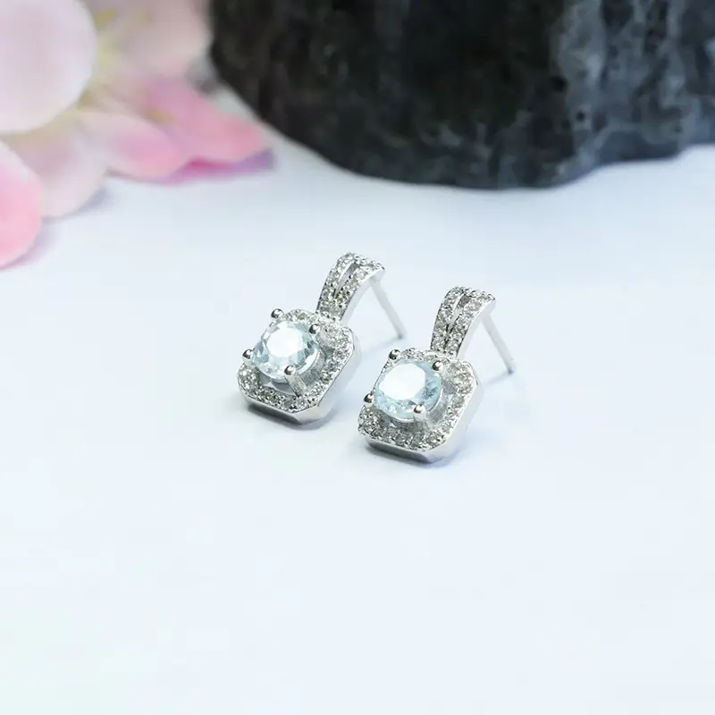 Guan Yu Silver Inlaid Topaz Earrings Square Small — feature 10