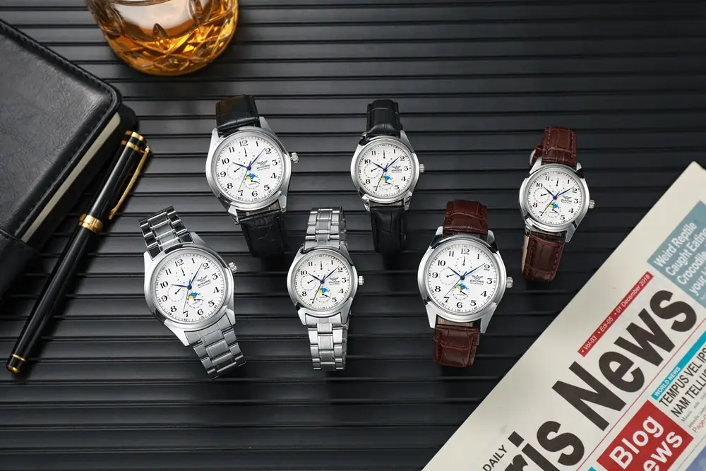 Digital All-match New Decorative Three-eye Six-pin Couple Quartz Watch — feature 8