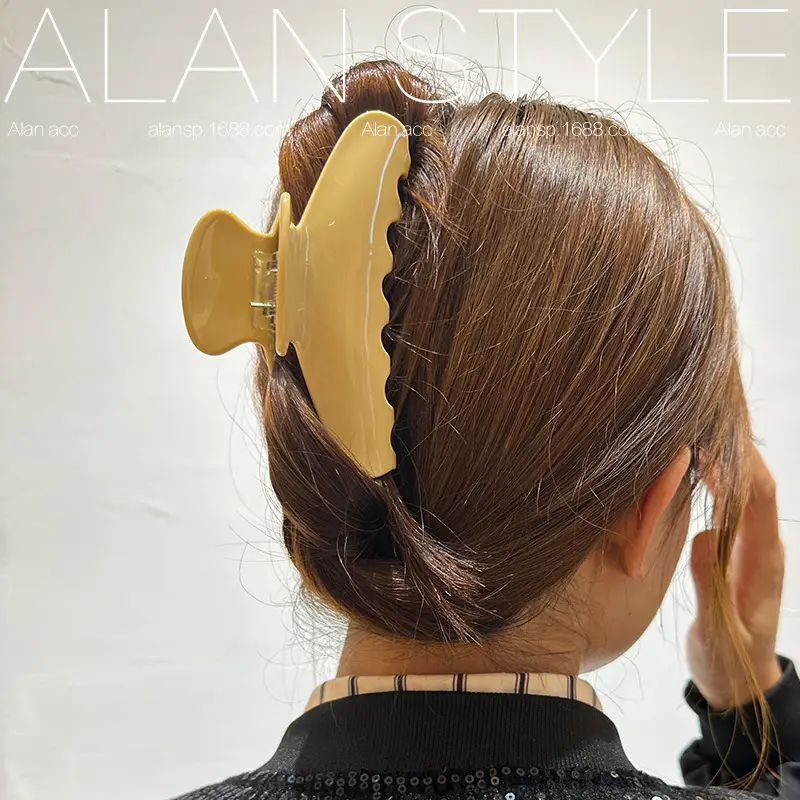 Alan Style Hair Clip with 6 Pads for Easy Application - Image 4