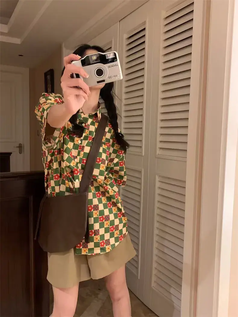 Women's Retro Hong Kong Style Printed Shirt Short Sleeve Pastoral — feature 10