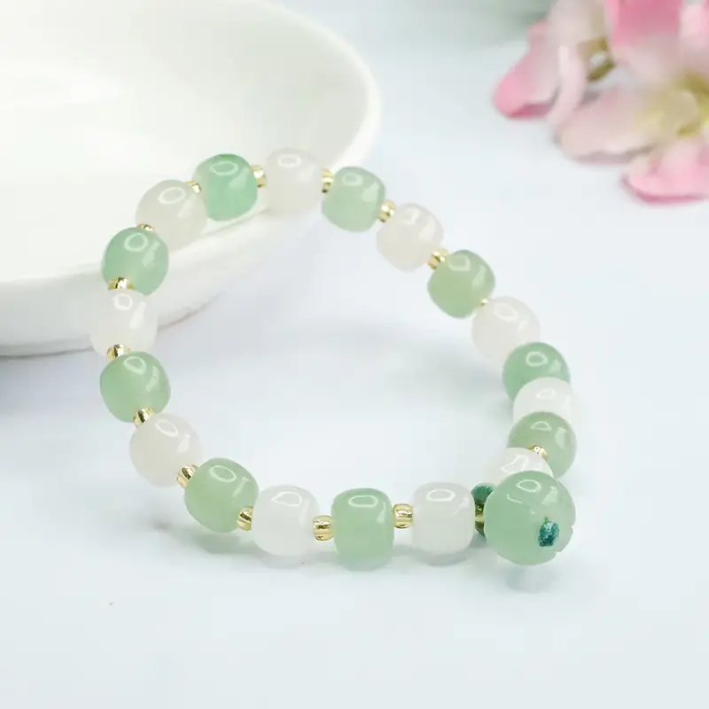 Jade Bracelet with Old Style Beads for Women — feature 8