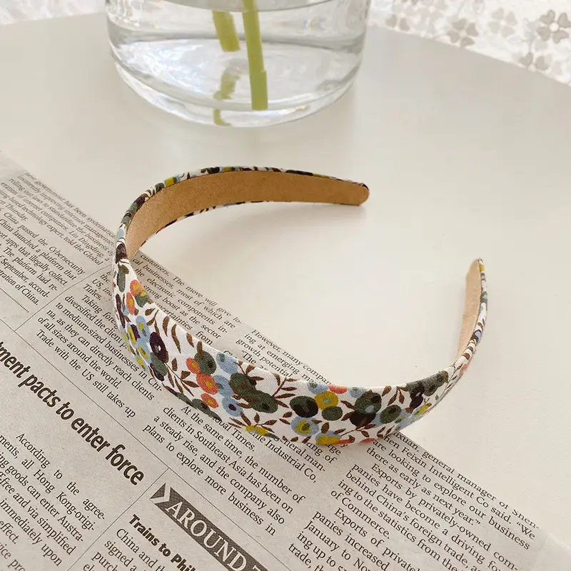 Pearl Hairband with Rhinestones for Women