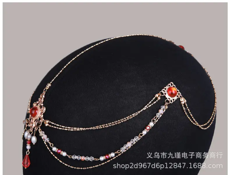 Bridal Forehead Pendant Necklace with Red Stones — feature 1