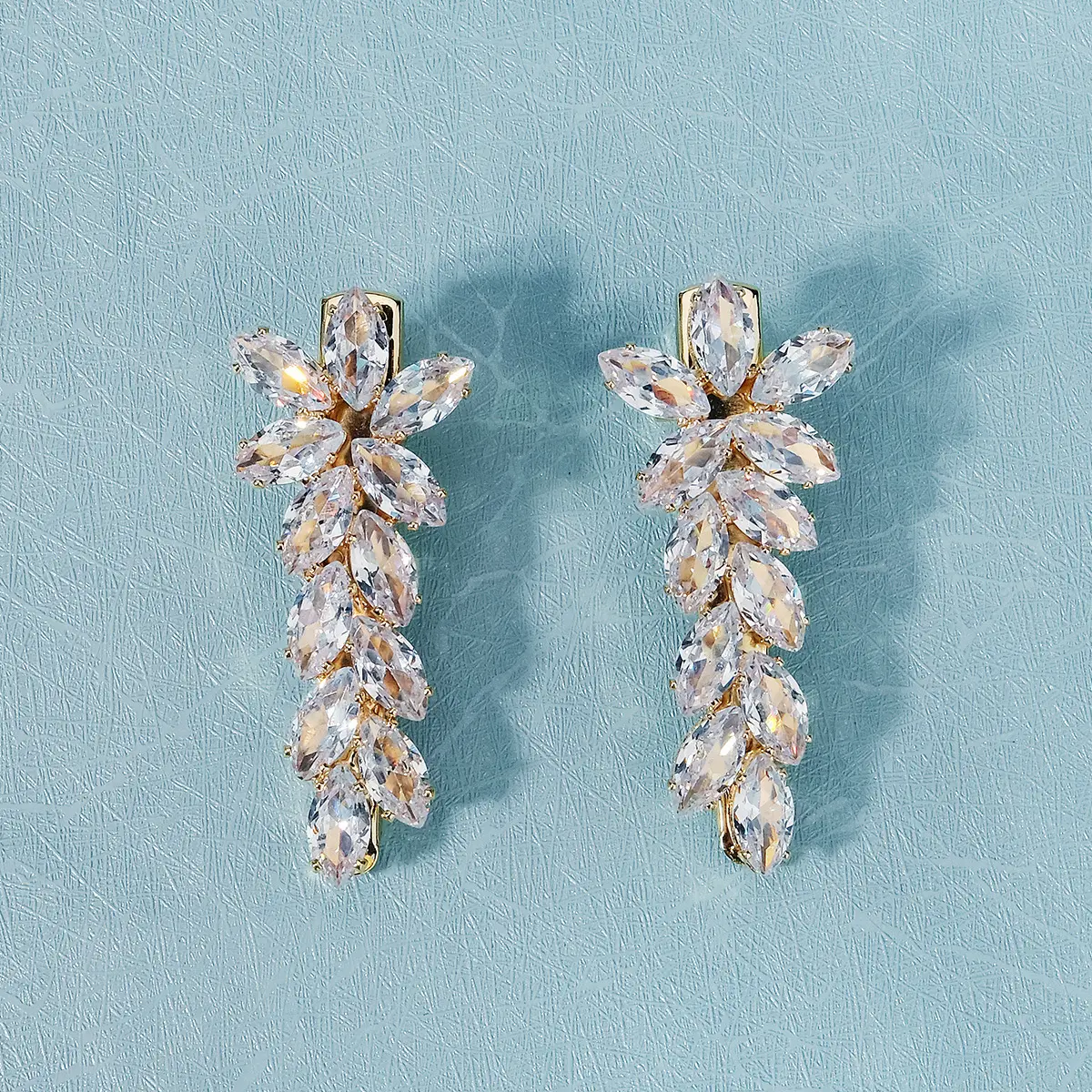 Sweet Zircon Crystal Hair Clip for Daily Wear & Weddings
