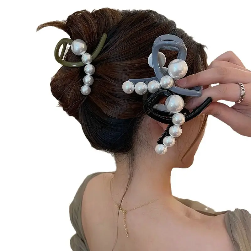 Acrylic Pearl Hairpin for Women Medium Clip
