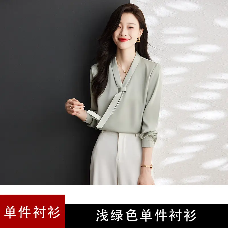 Women's Green Shirt + Black Pants Set V-Neck Business Wear - Image 2