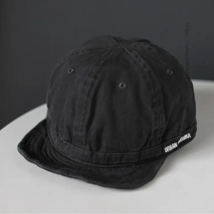 Men's Short-Brim Baseball Cap Beige Korean Equestrian - Image 9