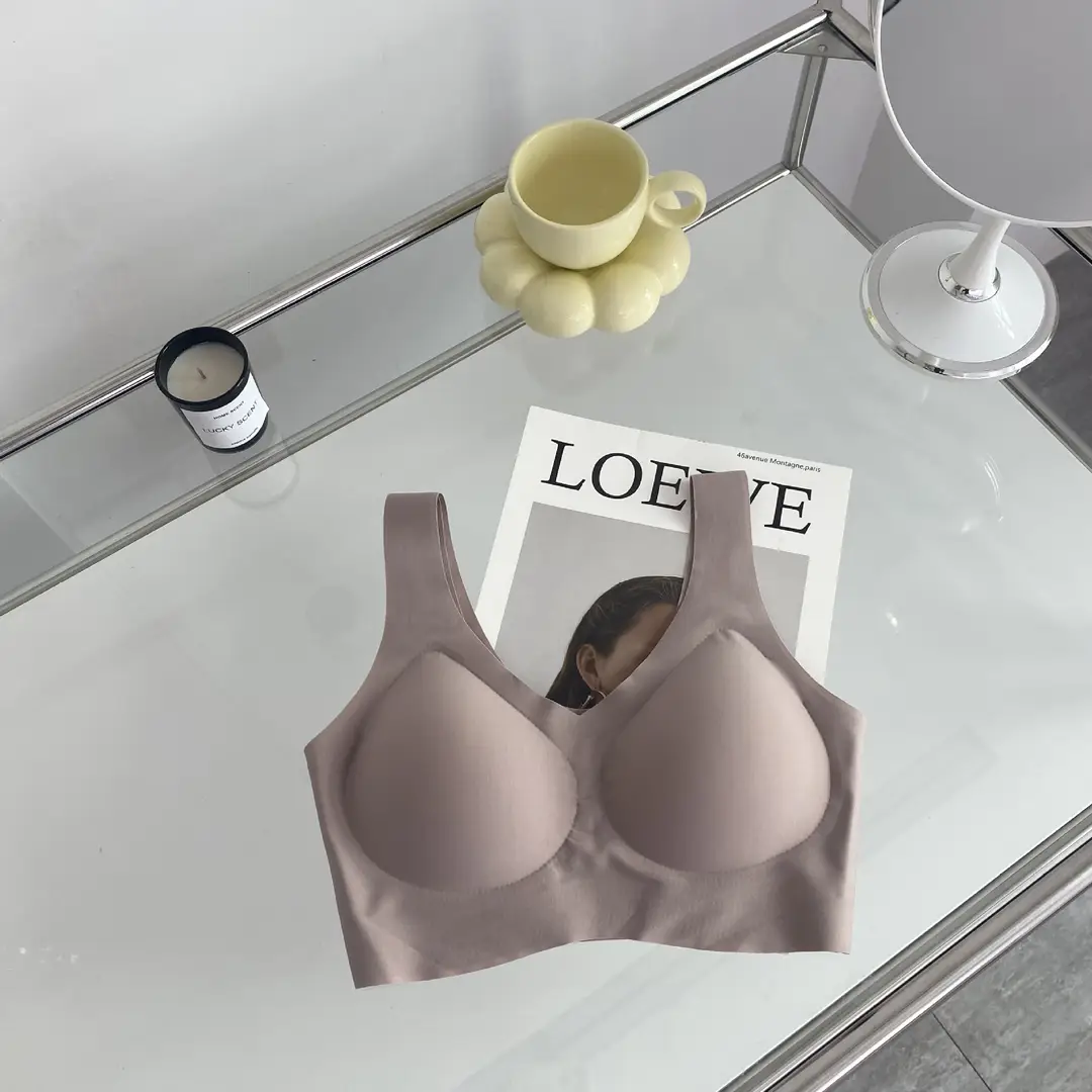 High Quality Fixed Machine Washable Non-running Cup Underwear Traceless Comfortable Sports Non-rimless Beautiful Vest-style Thin Bra