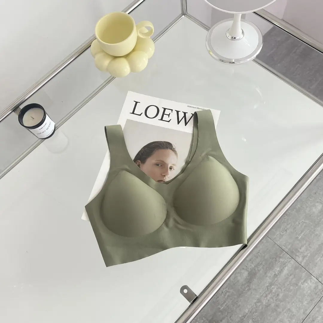 High Quality Fixed Machine Washable Non-running Cup Underwear Traceless Comfortable Sports Non-rimless Beautiful Vest-style Thin Bra