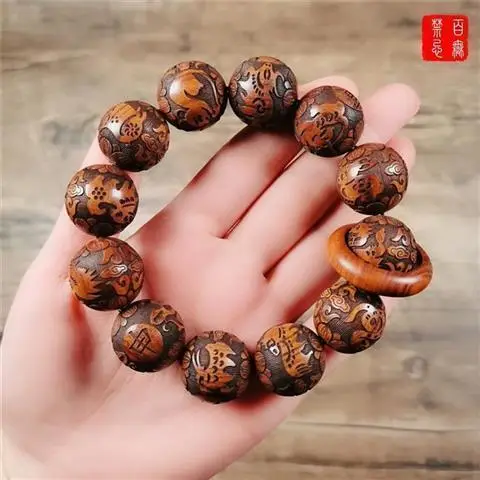 African Black Rosewood Bracelet 15mm Large Leaf Design - Image 4