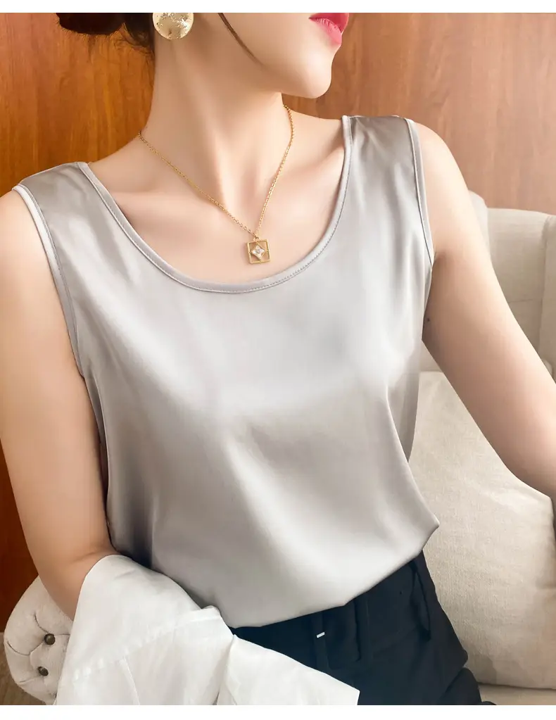 Women's Red Ice Silk Camisole Large Size — feature 28