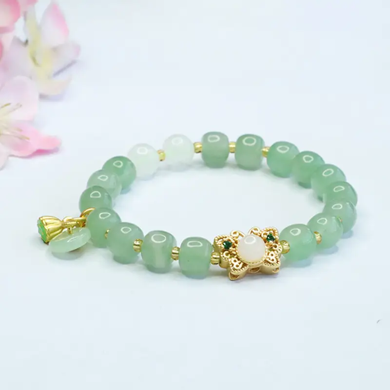 Jade Butterfly Bracelet with Palace Style Pendant - Image 4