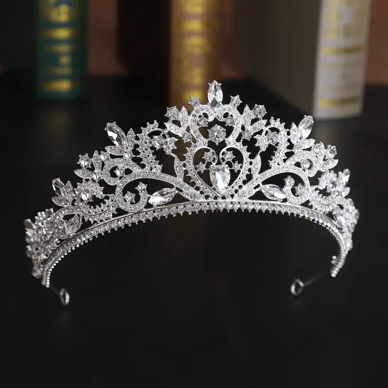 Luxury Bridal Crown with Rhinestones for Women — feature 10