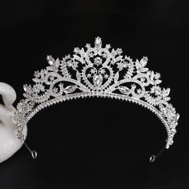 Luxury Bridal Crown with Rhinestones for Women — feature 6