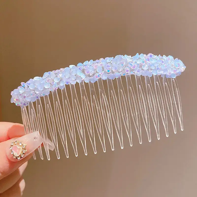 Transparent Hair Comb with Pearl & Diamond Design for Girls - Image 6