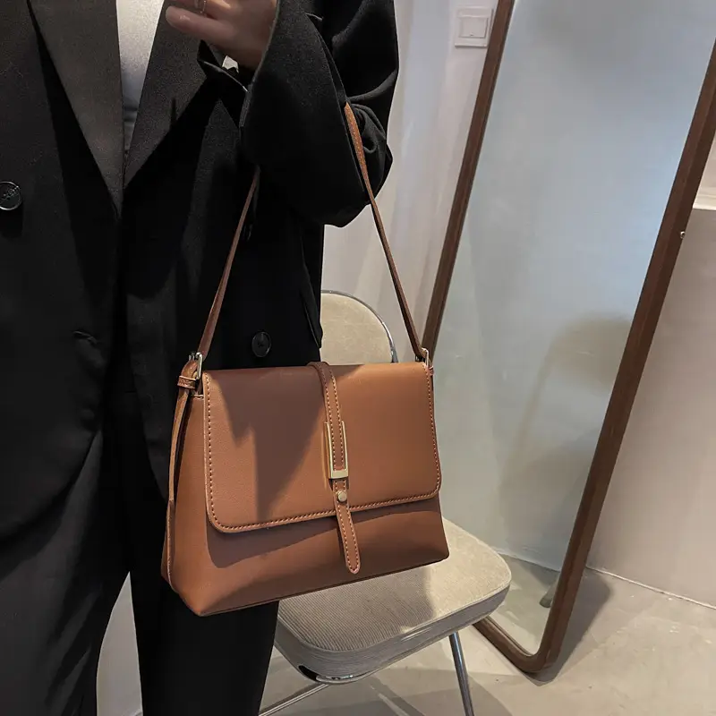 Black Leather Crossbody Bag for Women 2023 - Image 7