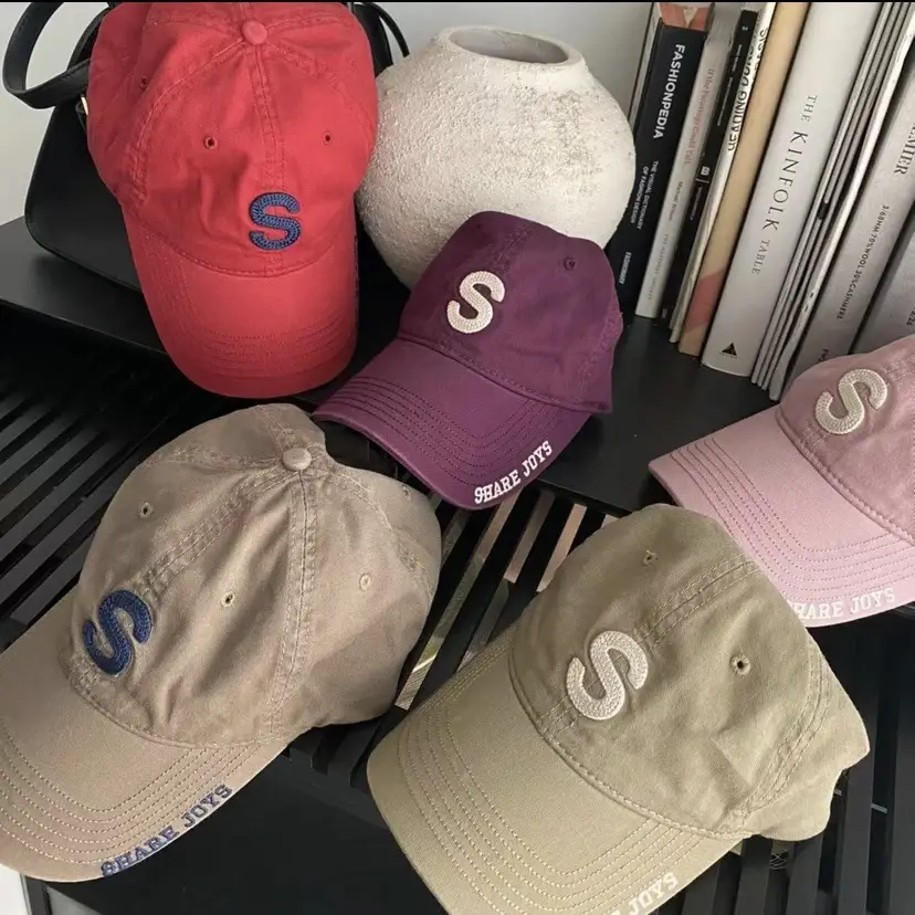 Red S-Letter Baseball Cap Women Men Sunshade Cap - Image 10