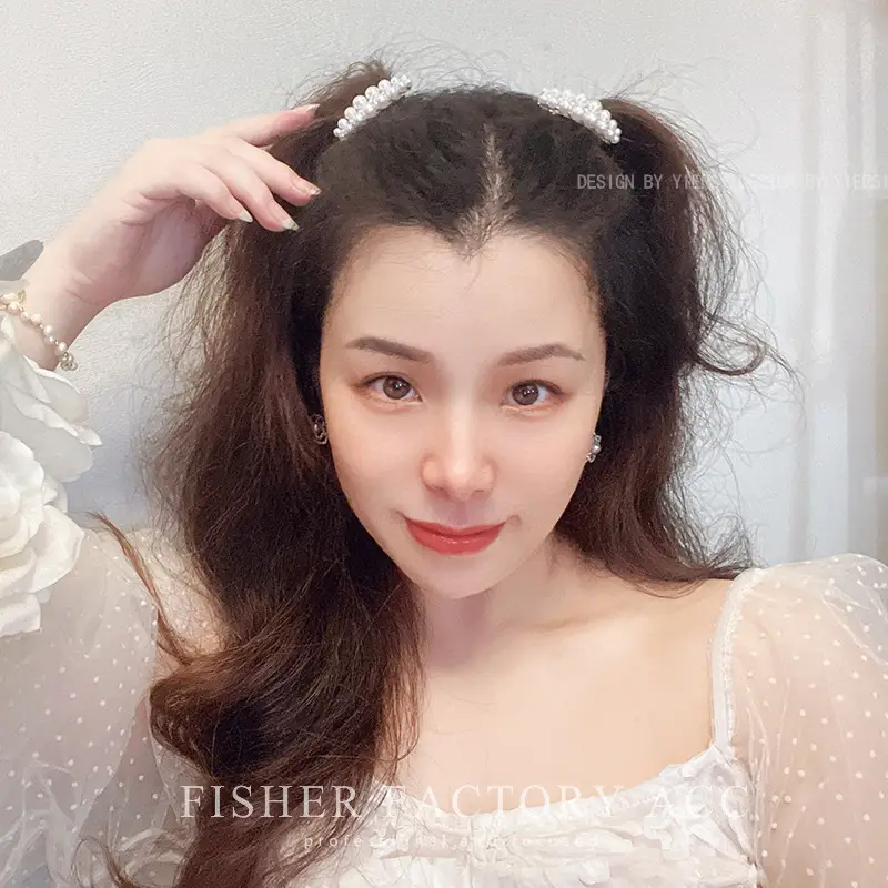 Women's Pearl Hair Clip for Spring with Side Bangs