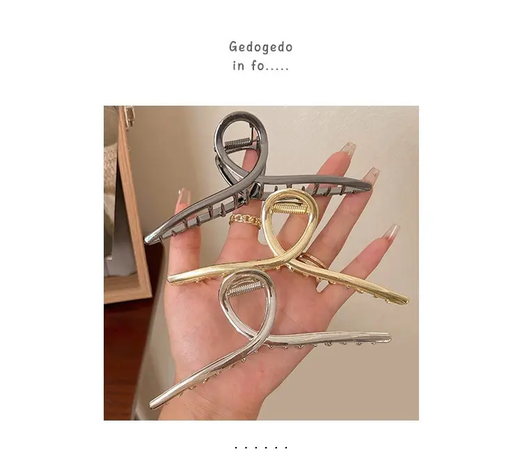 Large Shark Clip for Women's Hair Grip — feature 3