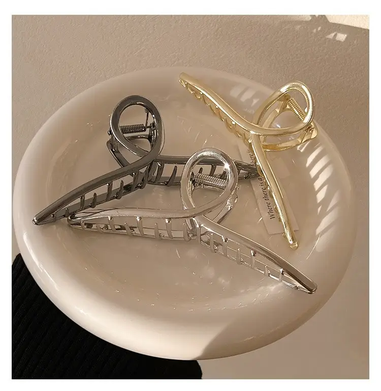 Large Shark Clip for Women's Hair Grip — feature 9