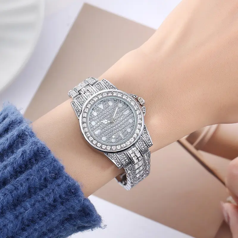 Diamond-Embedded Women's Quartz Watch Silver